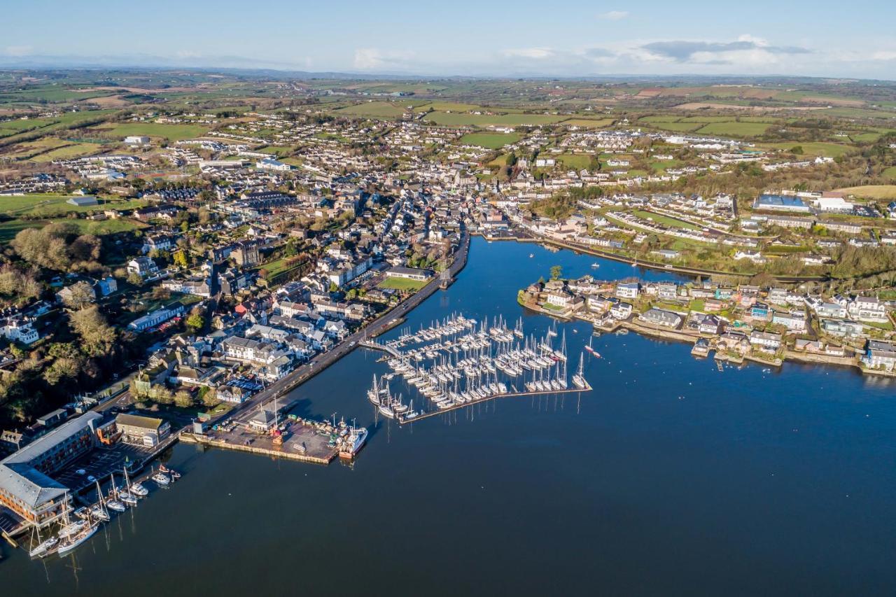 Ocean View,Kinsale, Hosted By Exquisite Holiday Homes, Sleeps 22 Exteriér fotografie