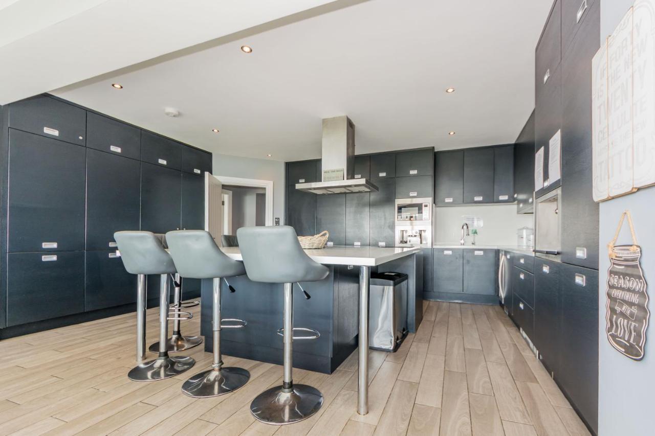 Ocean View,Kinsale, Hosted By Exquisite Holiday Homes, Sleeps 22 Exteriér fotografie